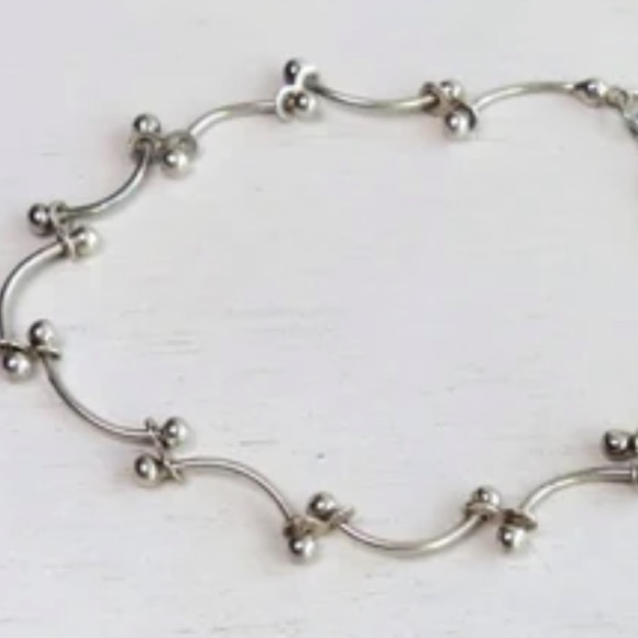 NWT Elegant Sterling Silver Beaded Scallop / Ball & Curve Bar Link Bracelet - Picture 6 of 7